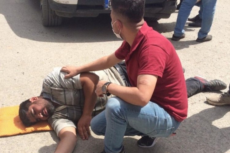 &Ccedil;arptığı motosikletli yaralandı, o ise aracıyla ilgilendi
