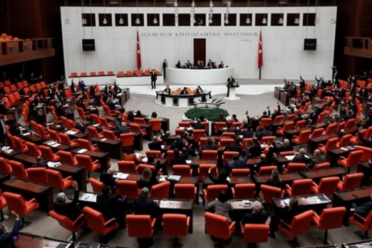 AK Parti'den askeri suçlara ilişkin yeni yasa teklifi