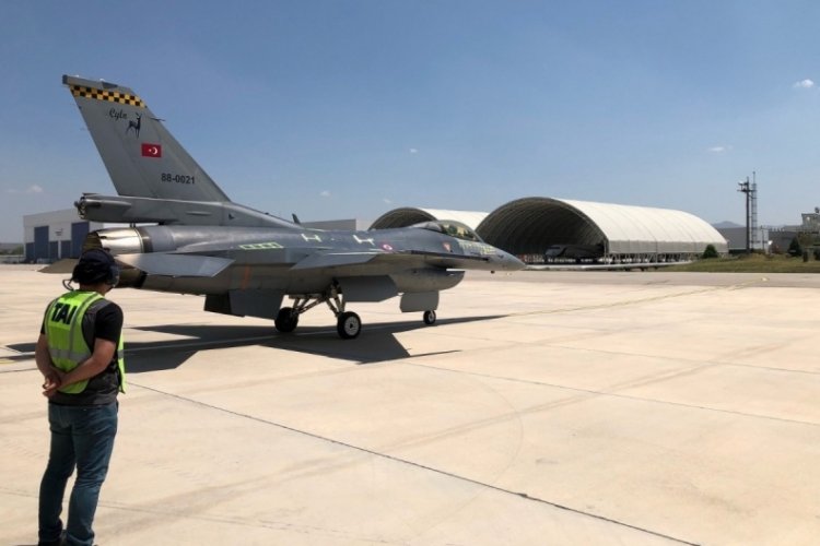 İyileştirmesi tamamlanan 6'ncı F-16 Blok-30 u&ccedil;ağı da Hava Kuvvetlerine teslim edildi