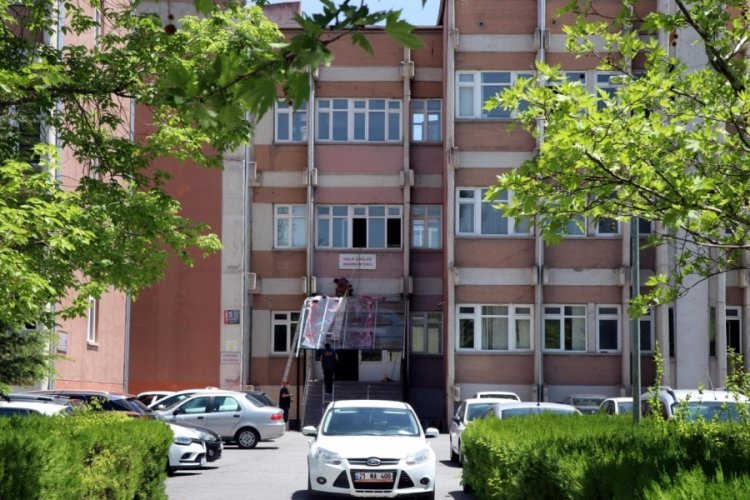 Yerli aşı &ccedil;alışmalarının yapıldığı merkezden 4 bilgisayar &ccedil;alındı