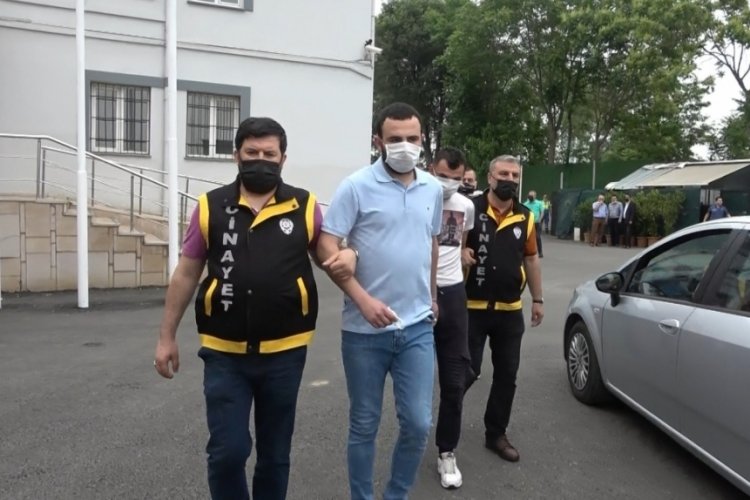 Bursa'da trafikteki saldırının şüphelileri adliyeye sevk edildi
