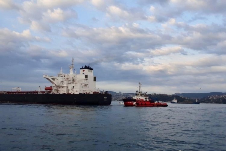İstanbul Boğazı trafiğe a&ccedil;ıldı