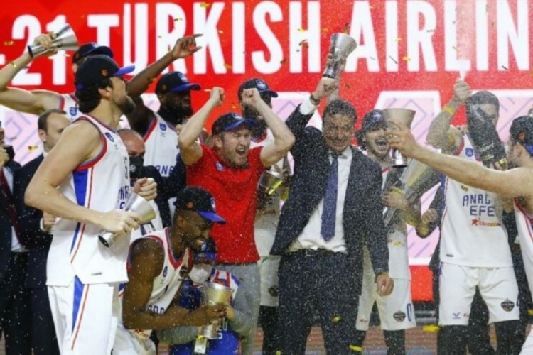 Tarihi zafer sonrası Ergin Ataman'dan a&ccedil;ıklama