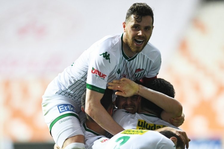 Bursaspor'da 6 futbolcunun s&ouml;zleşmeleri bitiyor