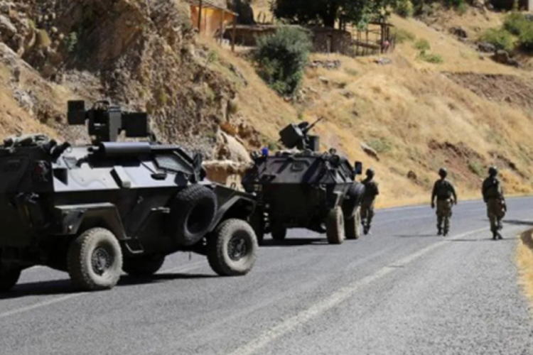 Hakkari'de 15 g&uuml;nl&uuml;k yasaklama
