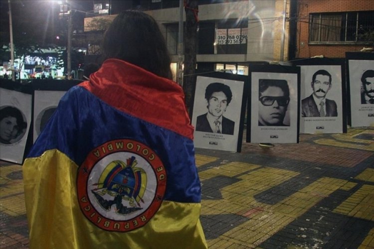 Kolombiya'da h&uuml;k&uuml;met karşıtı protestolarda 33 g&uuml;nde 48 kişi hayatını kaybetti