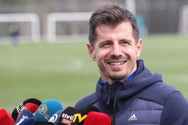 Emre Bel&ouml;zloğlu, Fenerbah&ccedil;e'den ayrıldı!
