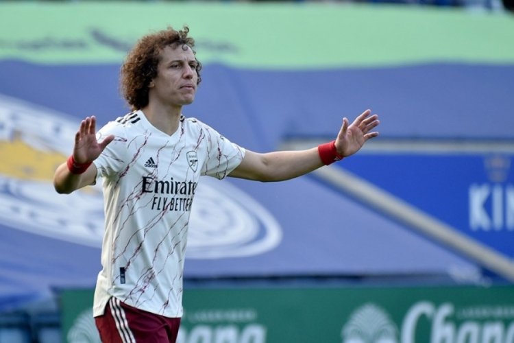 Arsenal, David Luiz ile yollarını ayırıyor