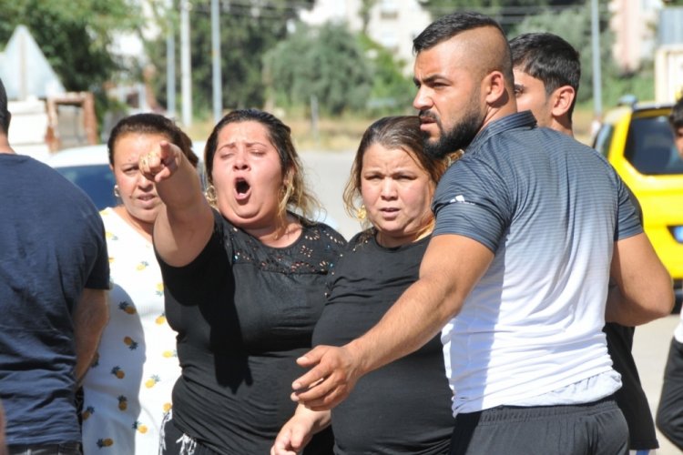&Ccedil;ocukların kavgası ailelere de sı&ccedil;radı! Ortalık fena karıştı