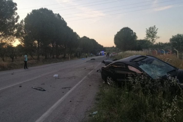 Karı-koca trafik kazasında hayatını kaybetti