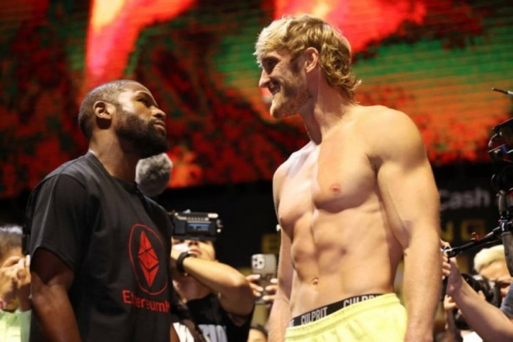 Mayweather, internet fenomeni Paul ile 8 rauntta yenişemedi