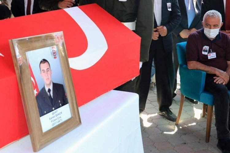 Cumhurbaşkanı Erdoğan'dan şehit Samet Şeker'in ailesine taziye