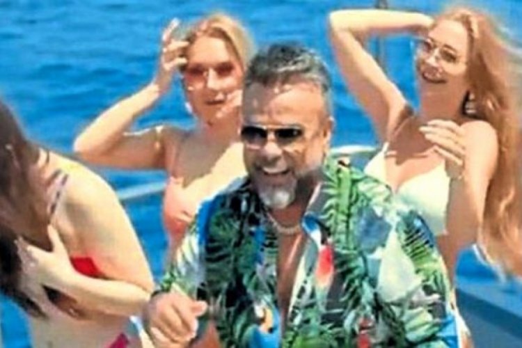 B&uuml;lent Serttaş yine g&uuml;ndem olmayı başardı!