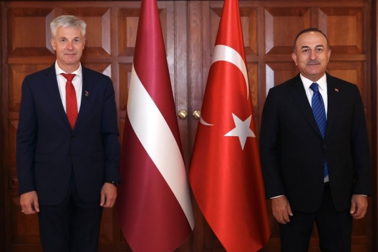 Bakan Çavuşoğlu, Letonya Başbakan Yardımcısı ile görüştü