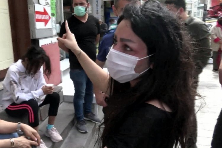 Birlikte yaşadığı kadını d&ouml;vd&uuml;, 5'inci kattan atlamak istedi