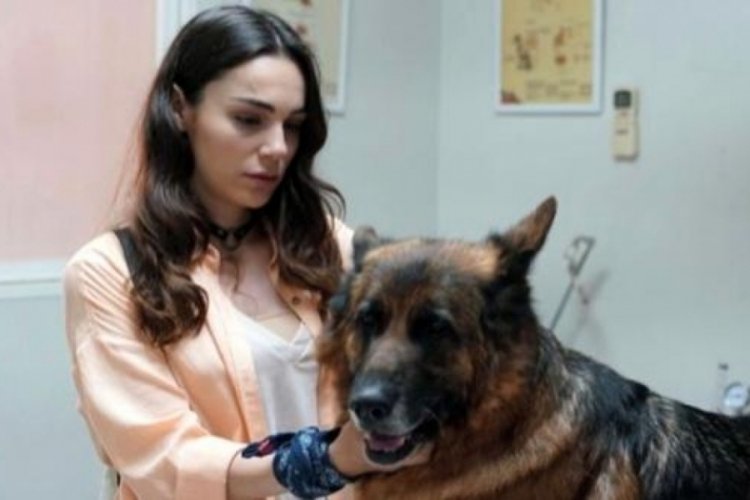 &Uuml;nl&uuml; oyuncu Yağmur Tanrısevsin yeni dizisi hakkında konuştu