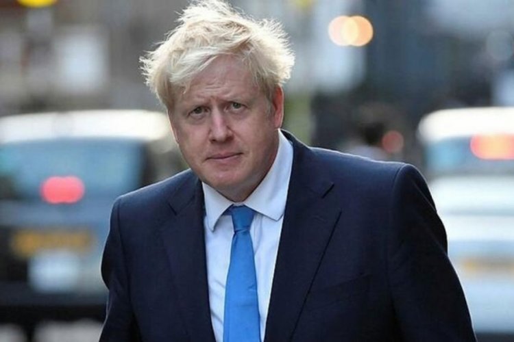 Boris Johnson'dan "diz çökme" eylemi hakkında açıklama