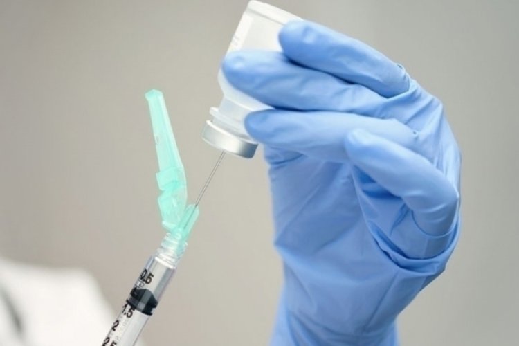 Bakan Koca: Son 24 saat içinde 597 bin 647 doz aşı yapıldı