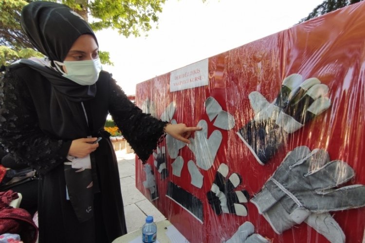 Bursa'da vakit ge&ccedil;irmek i&ccedil;in gittiği kursta iş sahibi oldu