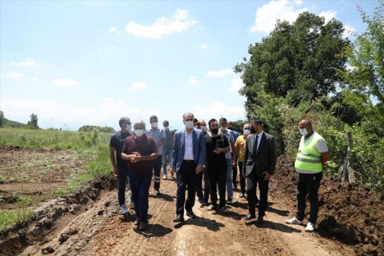 Bursa İneg&ouml;l'de tarlalara ulaşım i&ccedil;in 230 km yol a&ccedil;ma &ccedil;alışmaları başladı