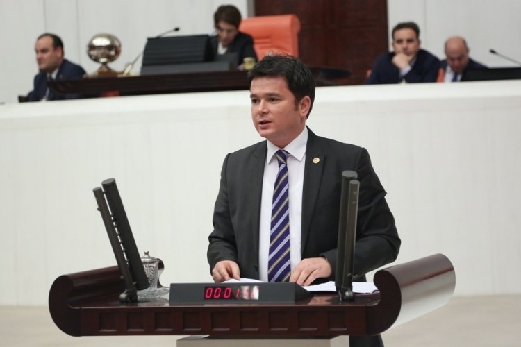 Bursa Milletvekili Aydın: Sanayi atıkları Marmara Denizi'ni kirletiyor