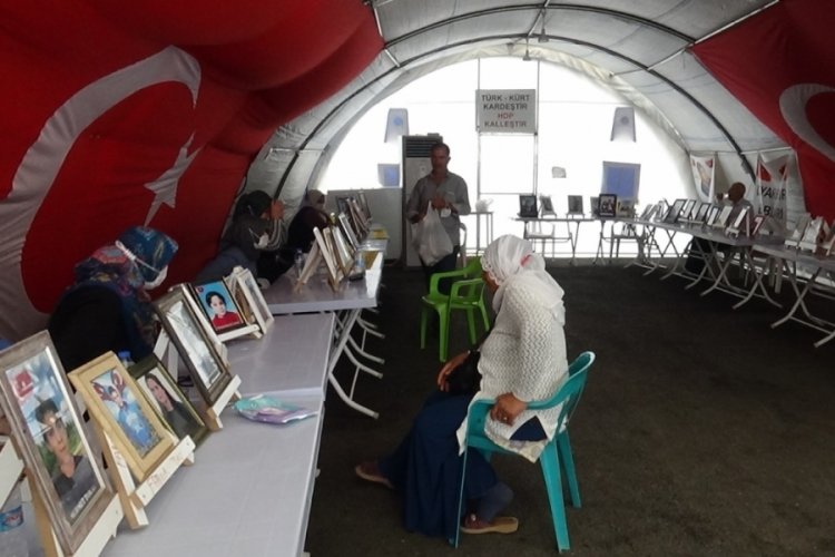 Anne, oğluna teslim olması i&ccedil;in &ccedil;ağrıda bulundu