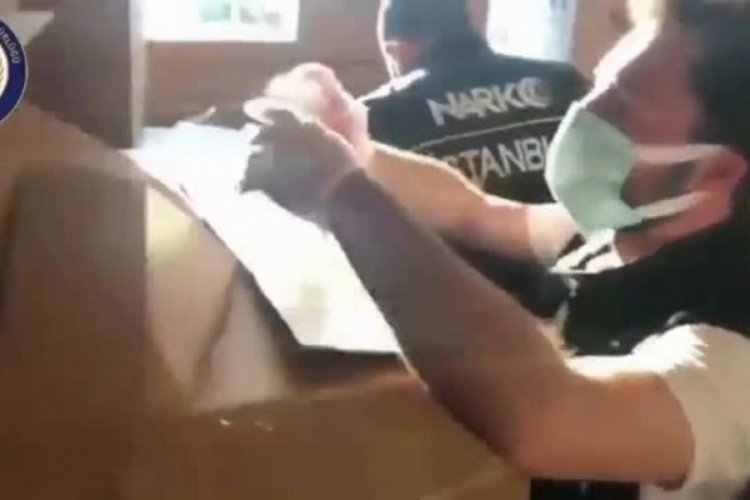 İstanbul'da 1 milyon 750 bin adet sentetik ecza ele ge&ccedil;irildi