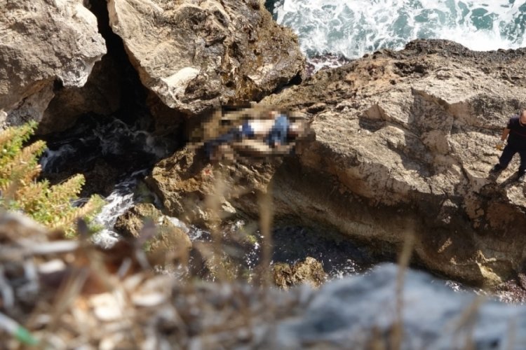 Antalya'da ceset g&ouml;rme yarışı!