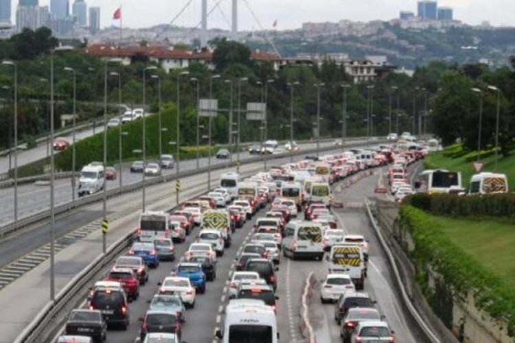 15 Temmuz Şehitler K&ouml;pr&uuml;s&uuml;'nde trafik yoğunluğu