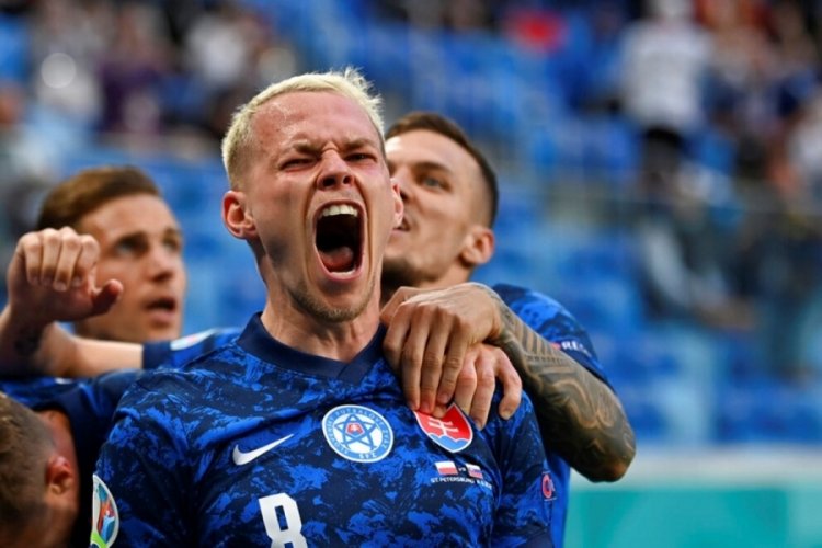 EURO 2020: Polonya 1-2 Slovakya