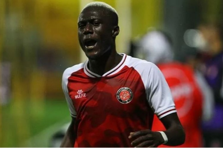 Karag&uuml;mr&uuml;k'&uuml;n yıldızı Ndao Olympiakos'a gidiyor
