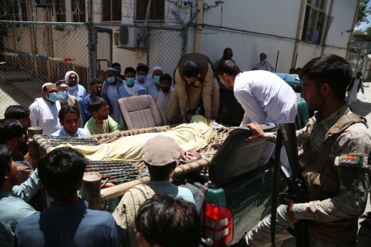 Afganistan'da &ccedil;ocuk felci aşılaması yapan g&ouml;revlilere saldırı: 4 &ouml;l&uuml;, 3 yaralı