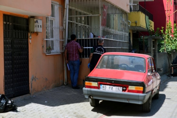 Adana'da sokak ortasında pompalı t&uuml;fekli saldırı: 2 yaralı