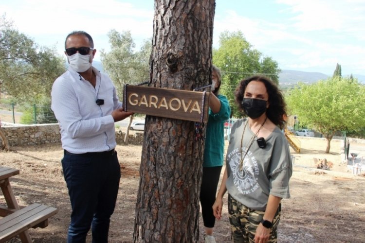 &Uuml;nl&uuml; sanat&ccedil;ı Sertap Erener k&ouml;y yaşantısına ge&ccedil;ti