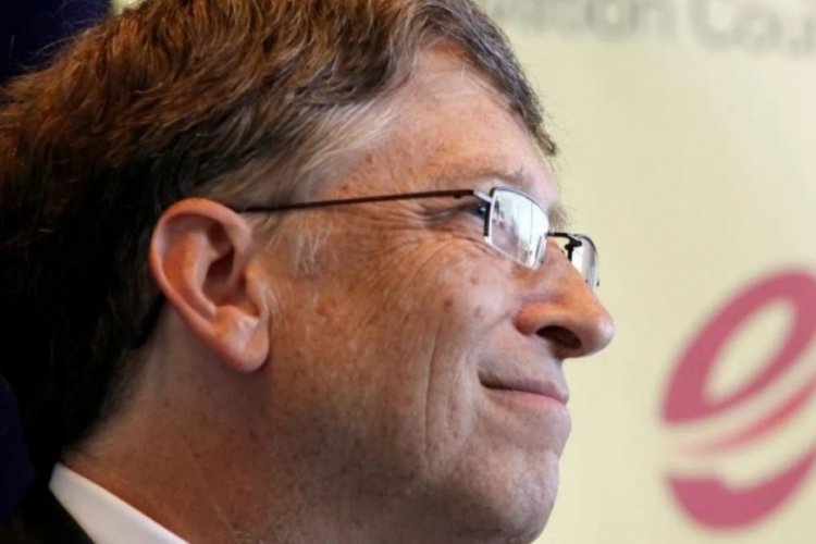 Bill Gates yeni listeyi paylaştı: İşte &ouml;nerdiği 5 kitap