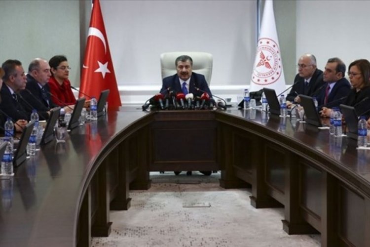 Bilim Kurulu bug&uuml;n toplanacak: G&uuml;ndem aşı sevkiyatı