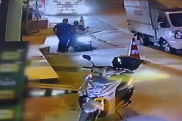 &Ccedil;ekmek&ouml;y'de motosikletle uyuşturucu satışına polis baskını