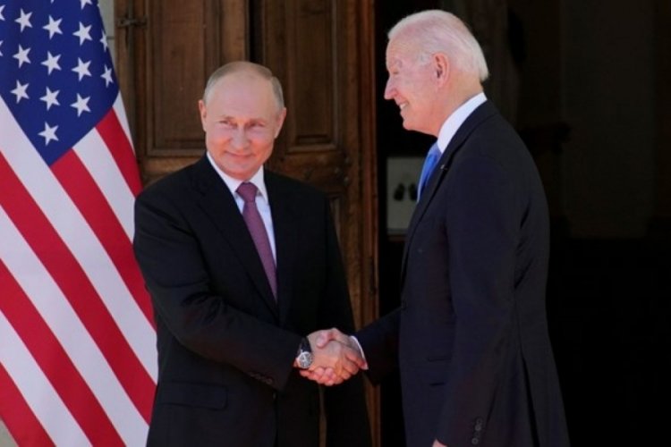 Putin ve Biden Cenevre'de bir araya geldi