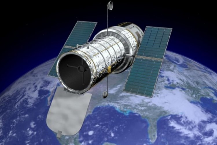 NASA, Hubble Uzay Teleskobu g&ouml;zlemlerini durdurdu