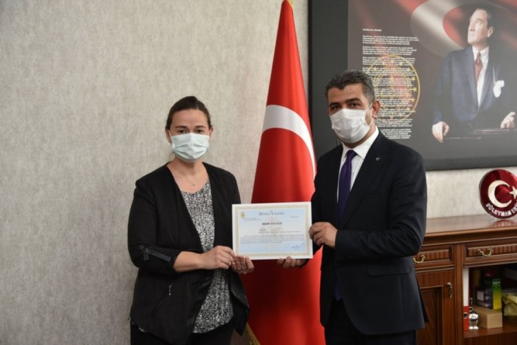 EBA'ya i&ccedil;erik &uuml;reten &ouml;ğretmenler &ouml;d&uuml;llendirildi