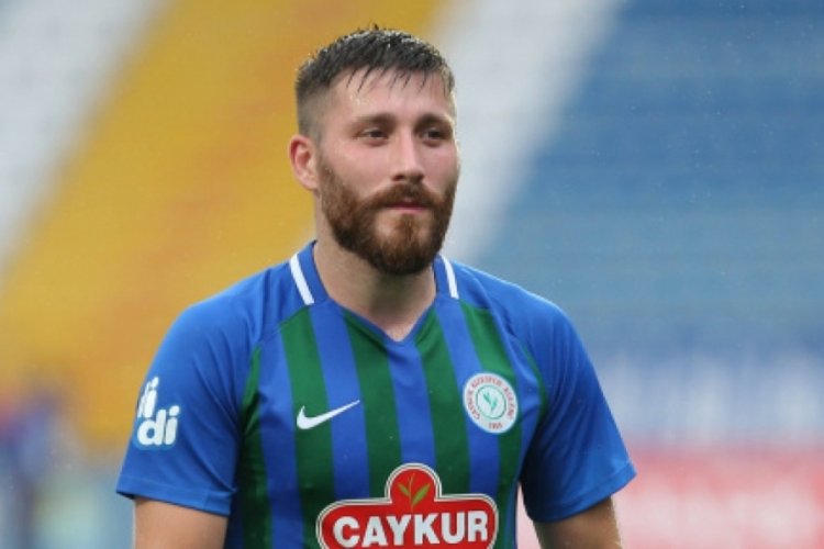 &Ccedil;aykur Rizespor'dan s&ouml;zleşmesi sonra eren Tunay Torun'a veda