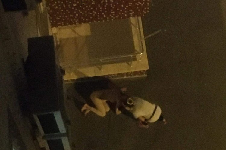 İntihar i&ccedil;in 3'&uuml;nc&uuml; kattan atladı, tenteye d&uuml;ş&uuml;p yaralandı
