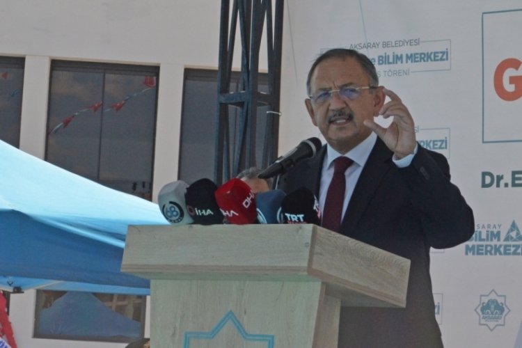 Mehmet &Ouml;zhaseki: &Ouml;zg&uuml;ven patlaması yaşıyorlar