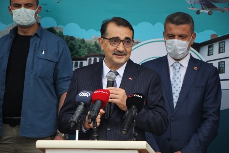 Bakan D&ouml;nmez: Keşfedilen doğal gazı cumhuriyetimizin 100'&uuml;nc&uuml; yılında &ccedil;ıkaracağız