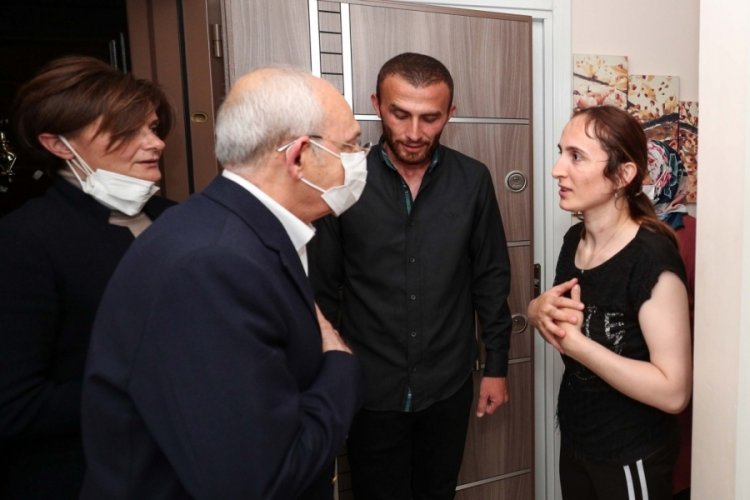 Kılı&ccedil;daroğlu'ndan boğularak &ouml;len &ccedil;ocuğun ailesine taziye ziyareti