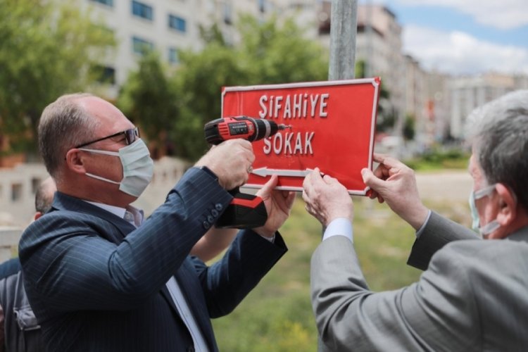 Sivas Belediyesi'nden T&uuml;rk&ccedil;e tabela kullanan işletmelere indirim
