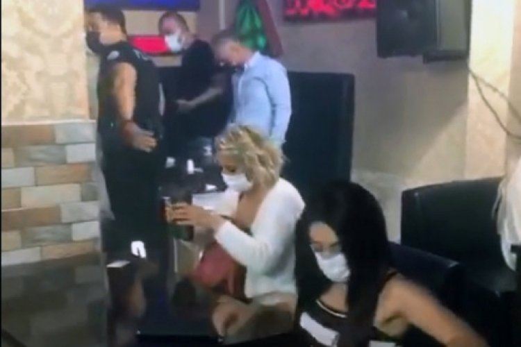Kapalı olması gereken barda eğlenen 39 kişiye 182 bin TL ceza