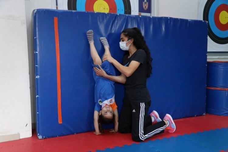 Bursa İneg&ouml;l'de yaz spor okulları başladı