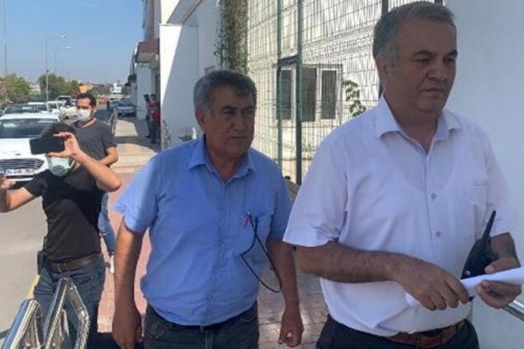 Belediye meclis &uuml;yesi, eski eşini boşandıkları g&uuml;n bı&ccedil;akladı