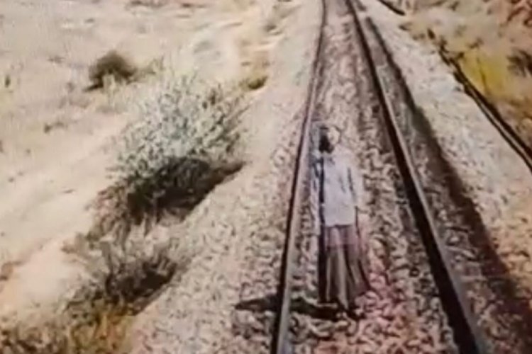 Trenin çarptığı kadın, hayatını kaybetti